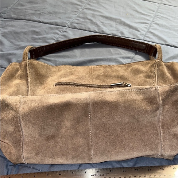 The Sak Gray Shoulder Bag - Picture 9 of 11